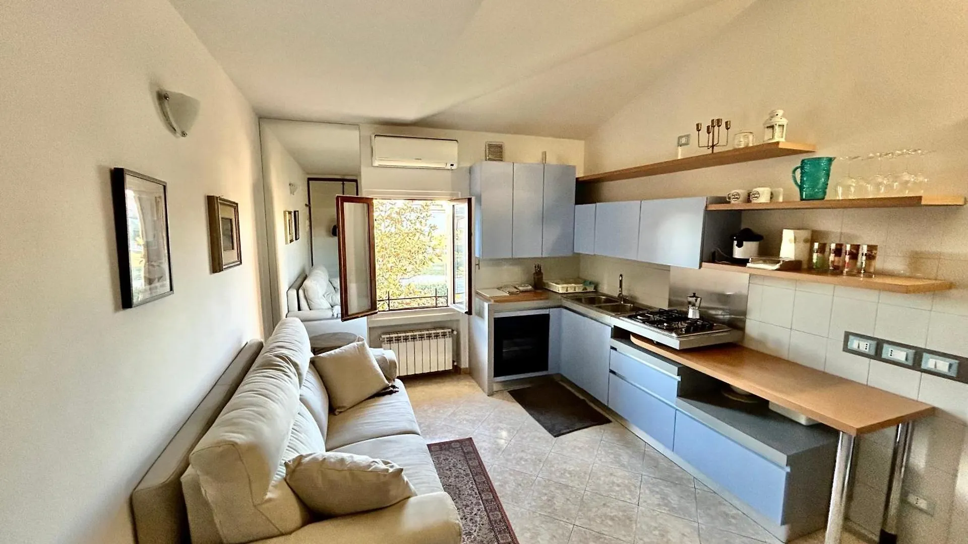Lago Di Garda A 50 Metri La Casa Di Pamela Desenzano del Garda